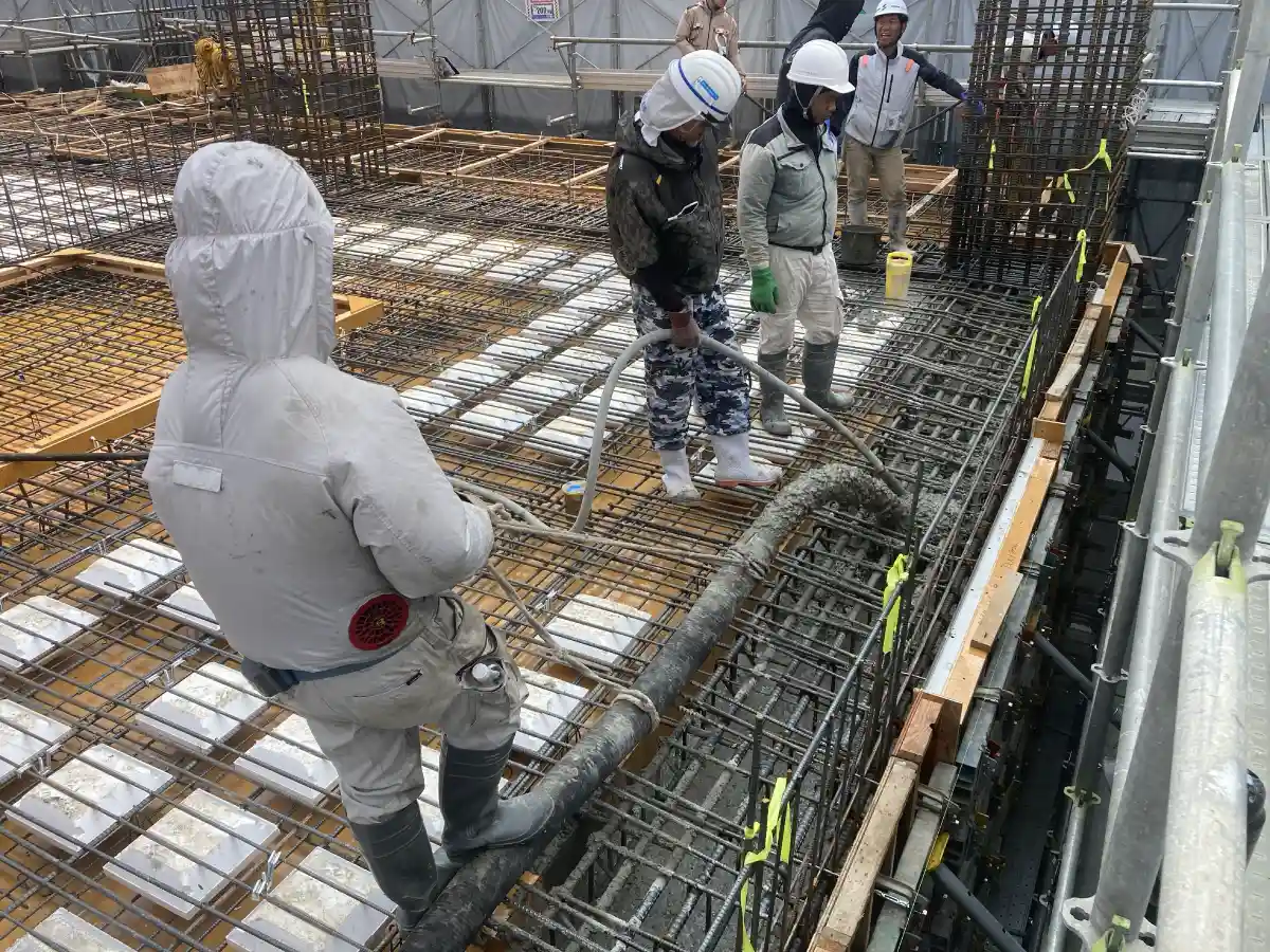 コンクリート打設工事の様子